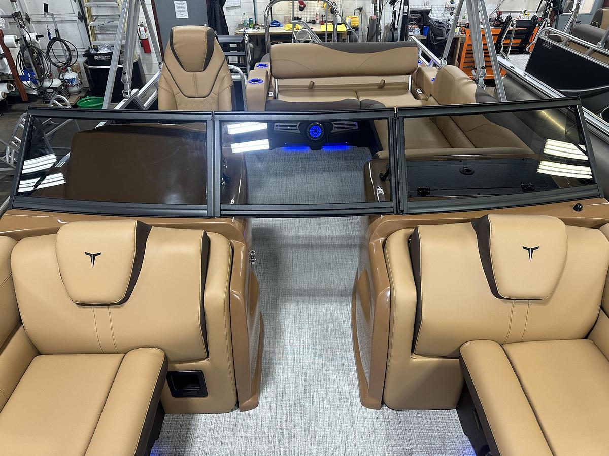 2025 Tahoe Pontoons LTZ 2385 Swingback (VRB) Windshield Tritoon & Honda 4-Stroke EFI