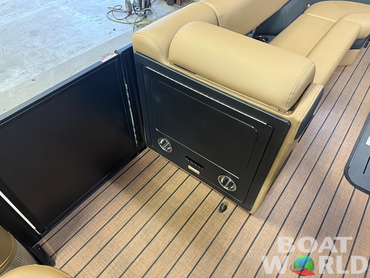 2026 Bentley Pontoons Elite 253 Admiral Quad Lounge Tritoon & 4-Stroke EFI