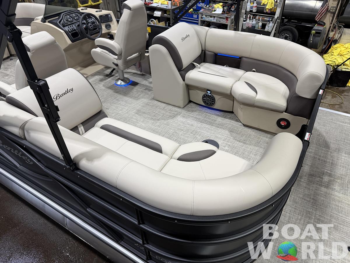2027 Bentley Legacy 220 Navigator Quad Lounge Pontoon $42995