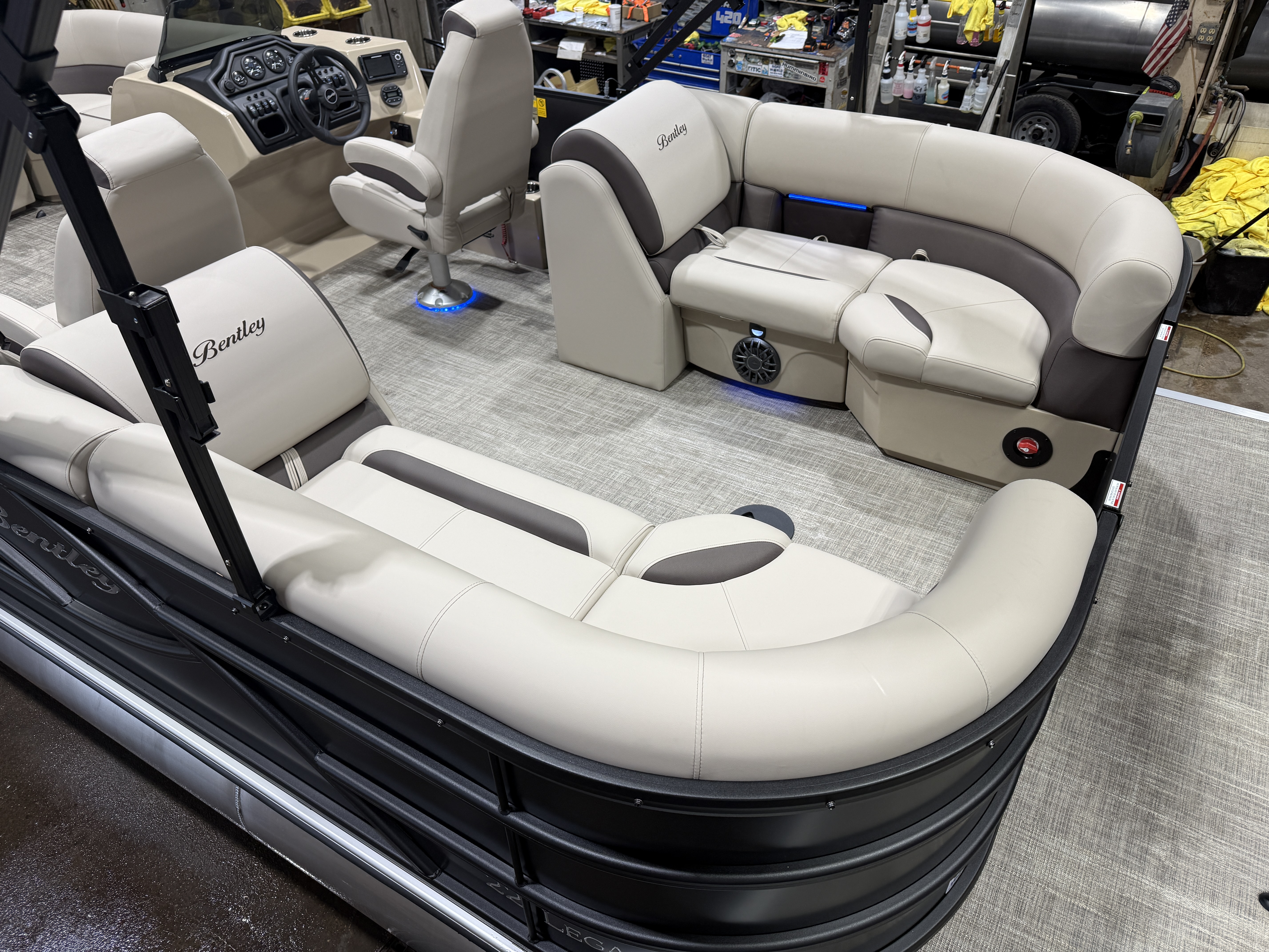 2027 Bentley Legacy 220 Navigator Quad Lounge Pontoon $42995
