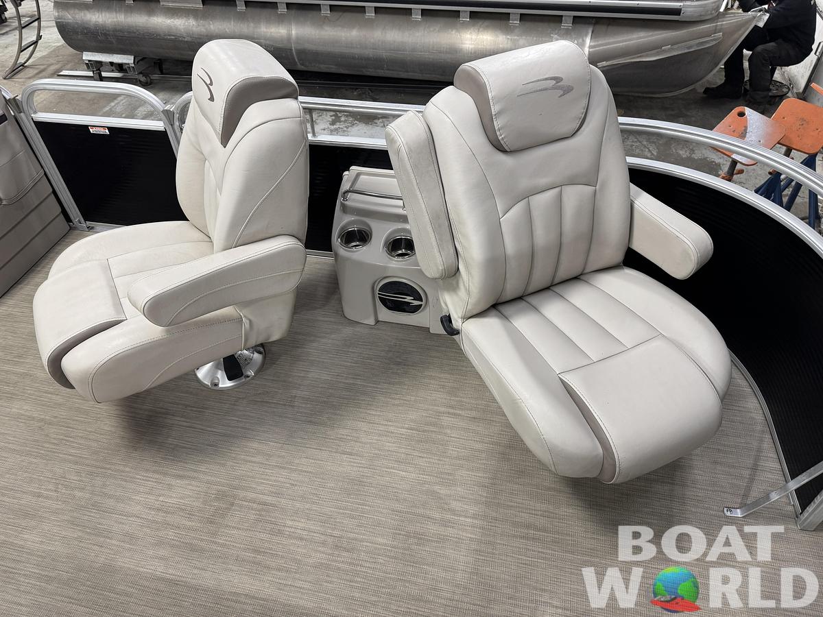 Used 2017 Bennington  22 SS Pontoon with 90HP Yamaha Fourstroke EFI