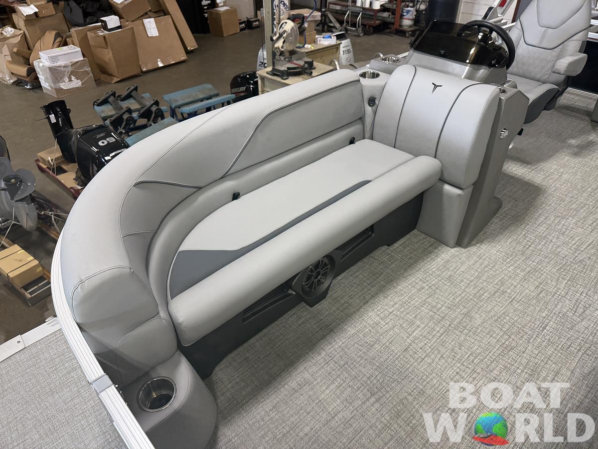 2026 Tahoe Pontoons Sport 2385 Swingback (VRB) & Honda 4-Stroke EFI