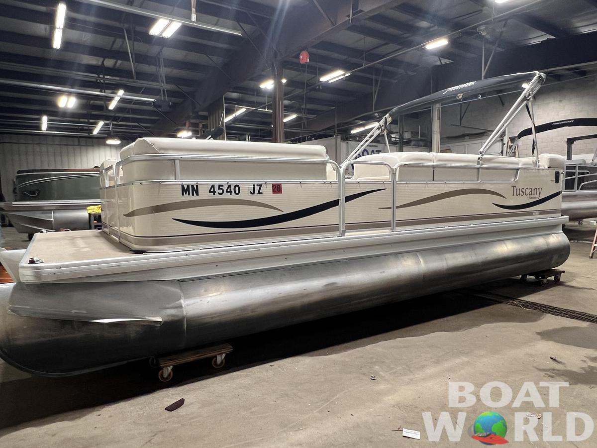 Used 2005 Sweetwater Tuscany 2286 & 40HP Yamaha 4Stroke -$12,995
