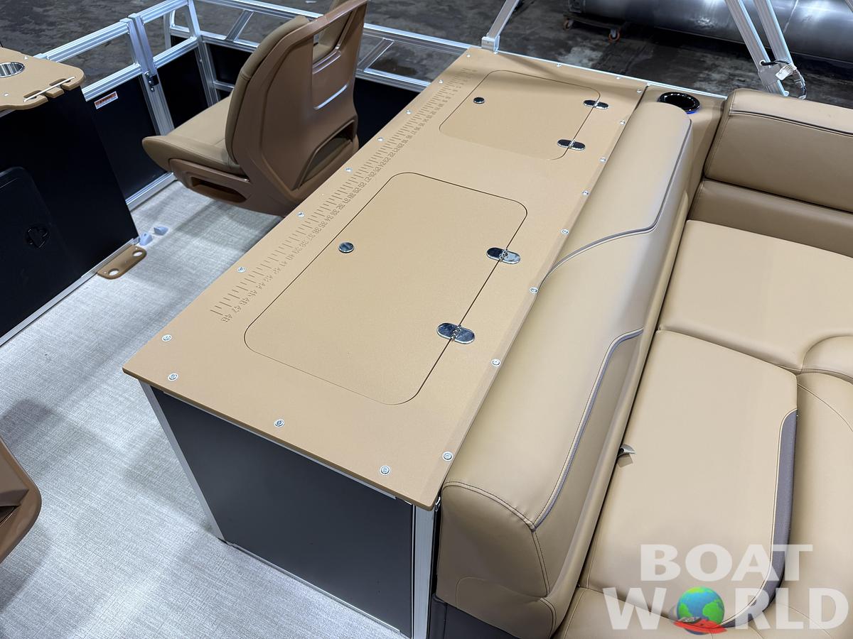 2027 Tahoe Sport 2385 Rear Fish Tritoon $53995