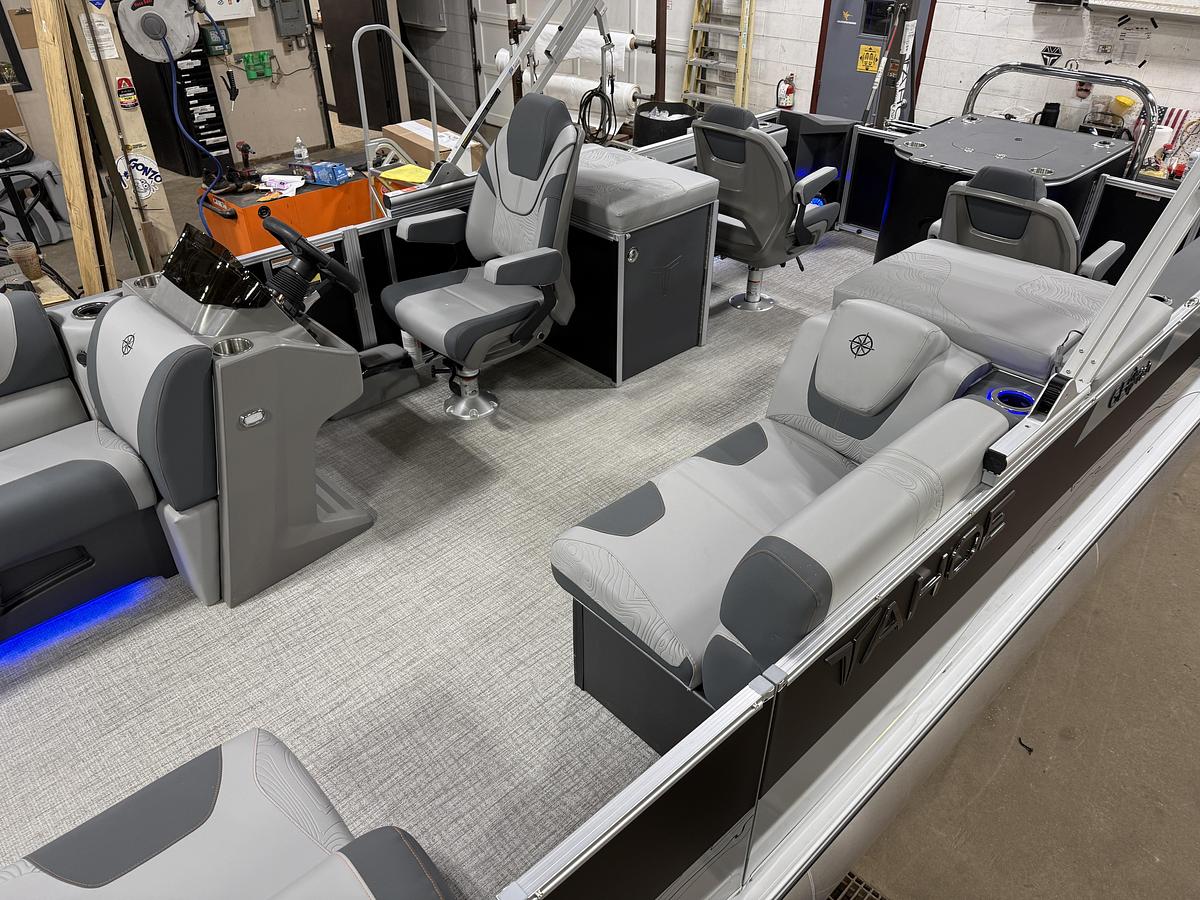 2025 Tahoe Pontoons GEOfish 2385 Rear Fish Tritoon & Honda 4-Stroke EFI