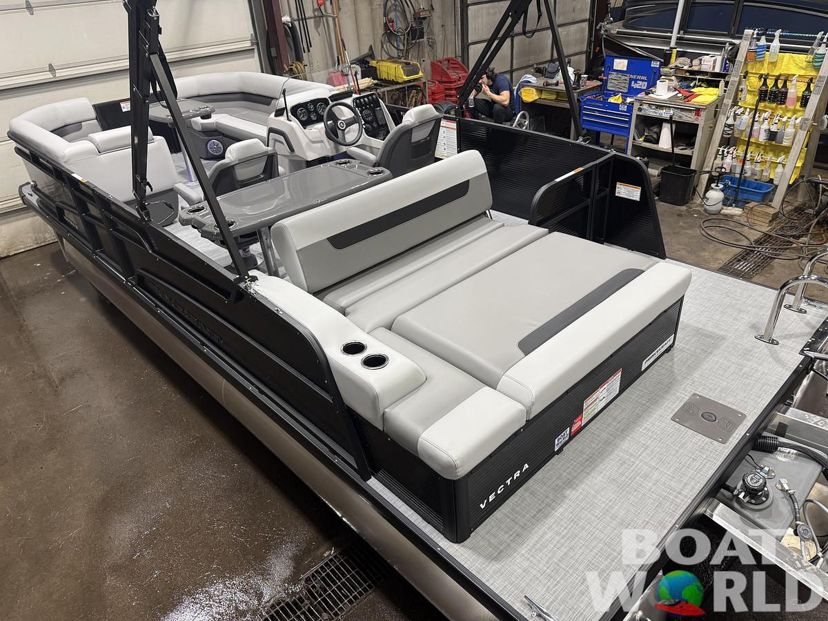 2026 Princecraft Vectra 23 RL SS Swingback Pontoon 