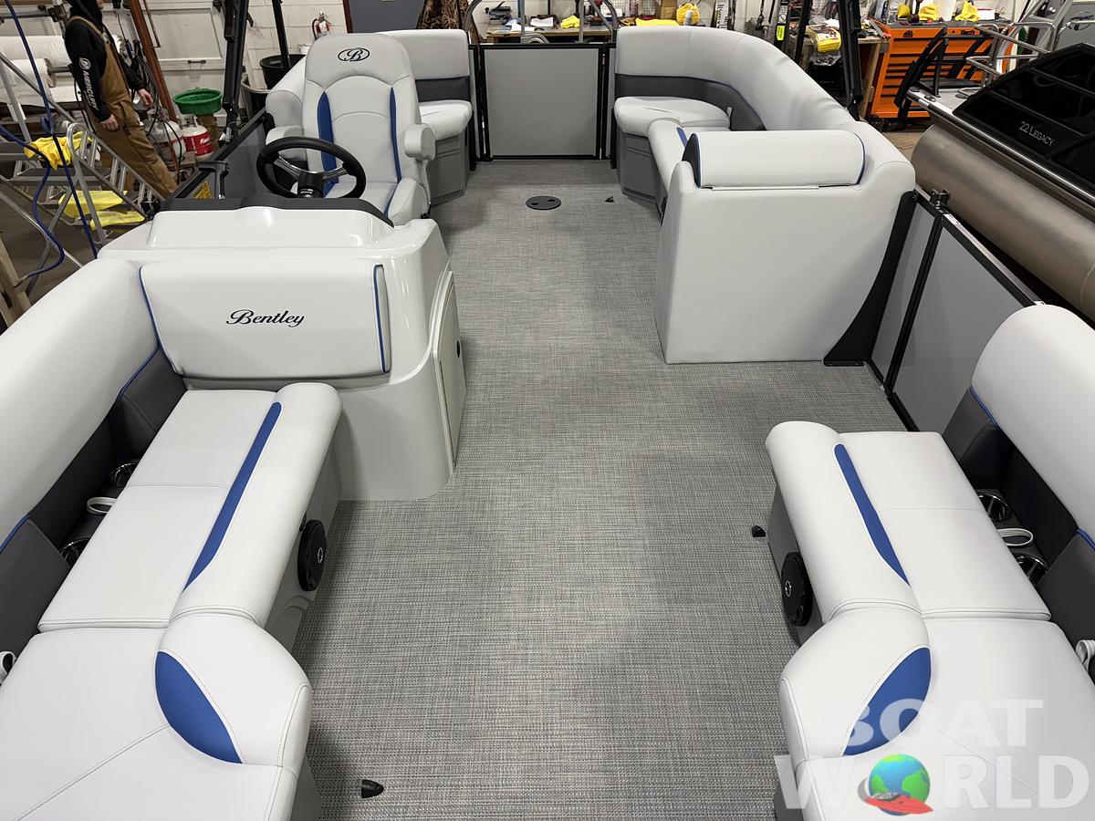 2025 Bentley Pontoons Bolt 203 Tritoon 150HP 4-Stroke EFI