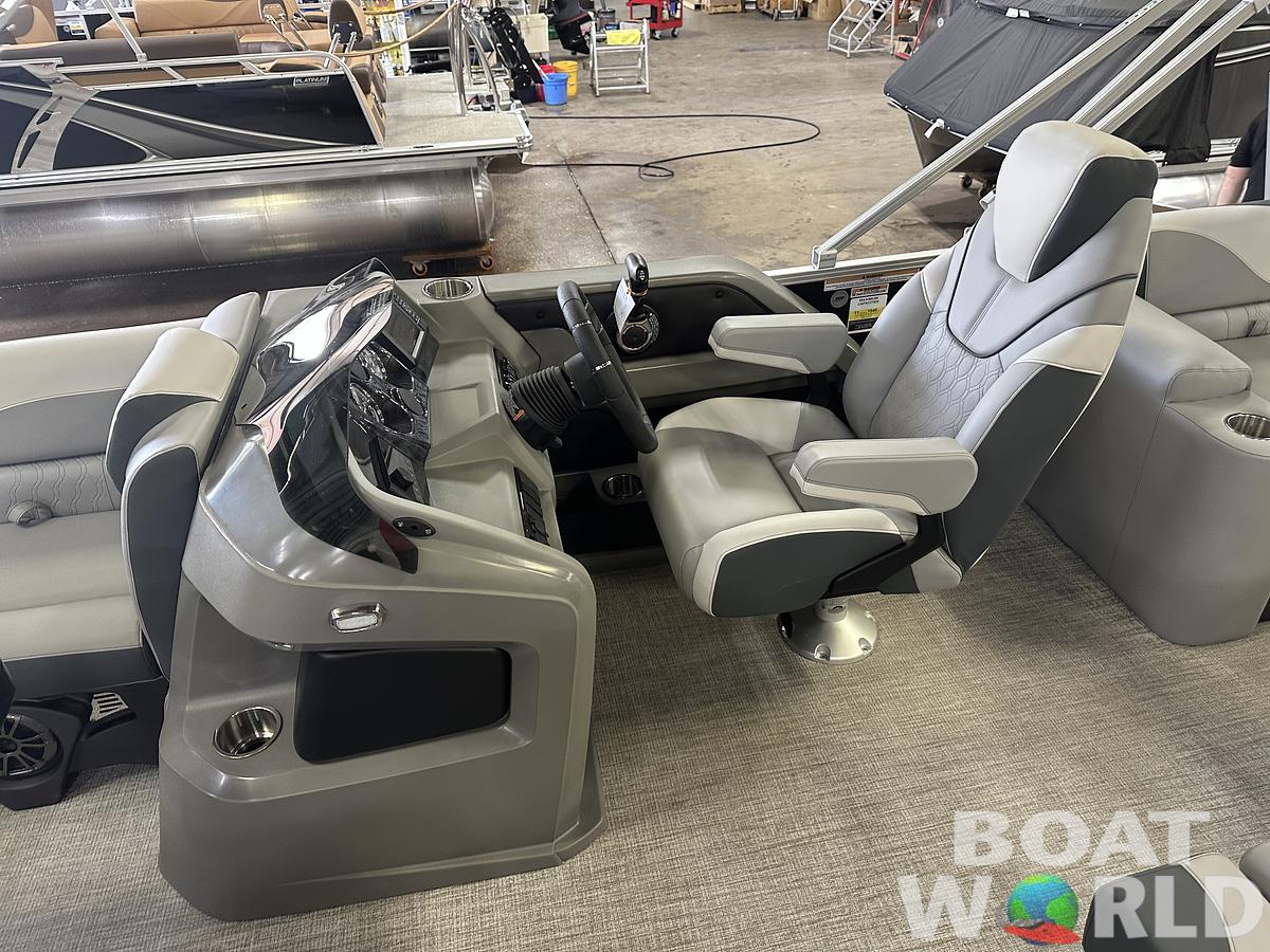 2025 Tahoe Pontoons LTZ 2385 Quad Lounge Shift Flip & Honda 4-Stroke EFI