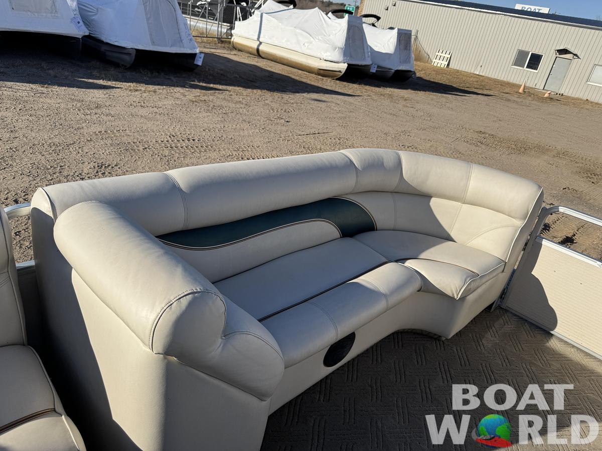 Used 2003 Premier 230 Grand Majestic Tri-toon Pontoon & 200HP Honda 4-Stroke EFI