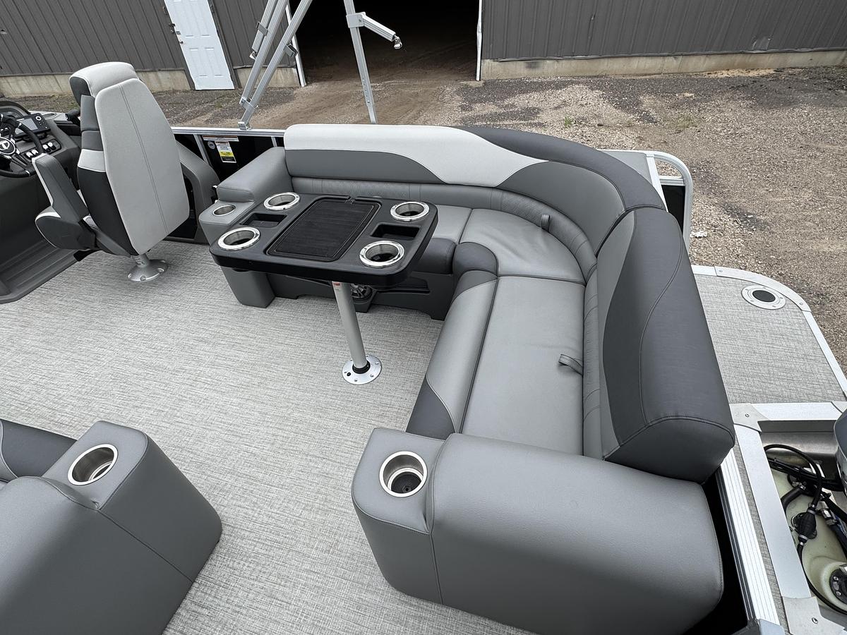 Used 2023 Tahoe Pontoons LTZ 2385 Elite Cruise & Honda 115HP 4-Stroke EFI