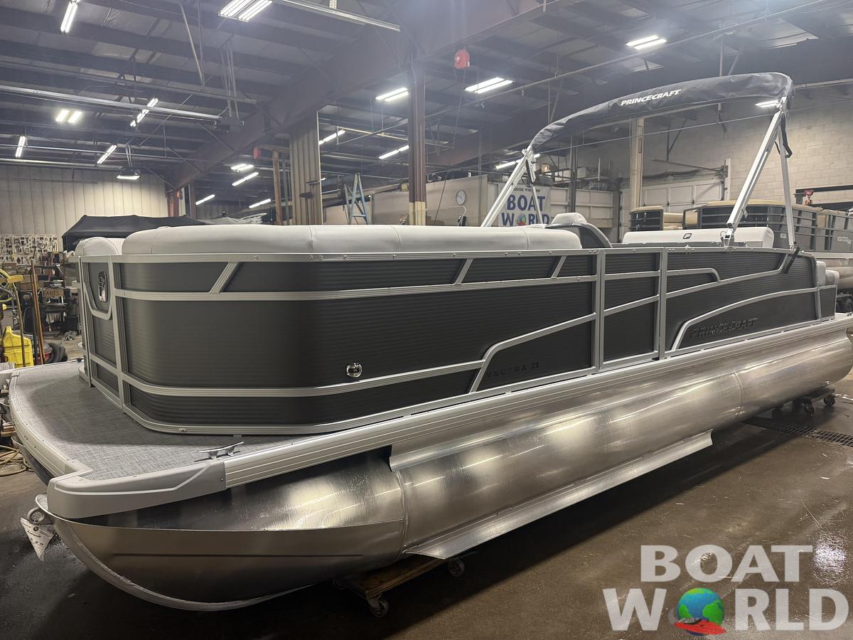 2026 Princecraft Vectra 23 RL SS Swingback Tritoon