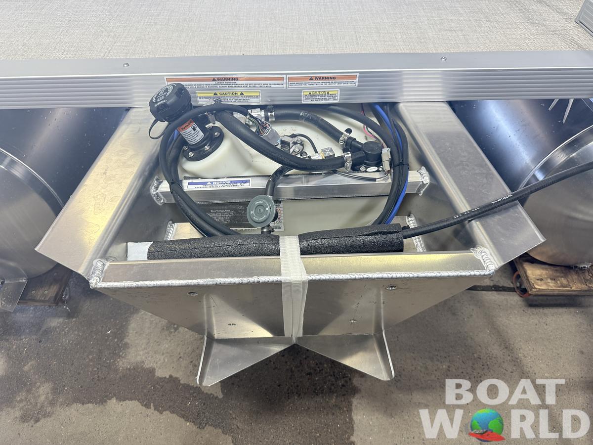 2026 Tahoe Pontoons Sport 2385 Swingback (VRB) & Honda 4-Stroke EFI