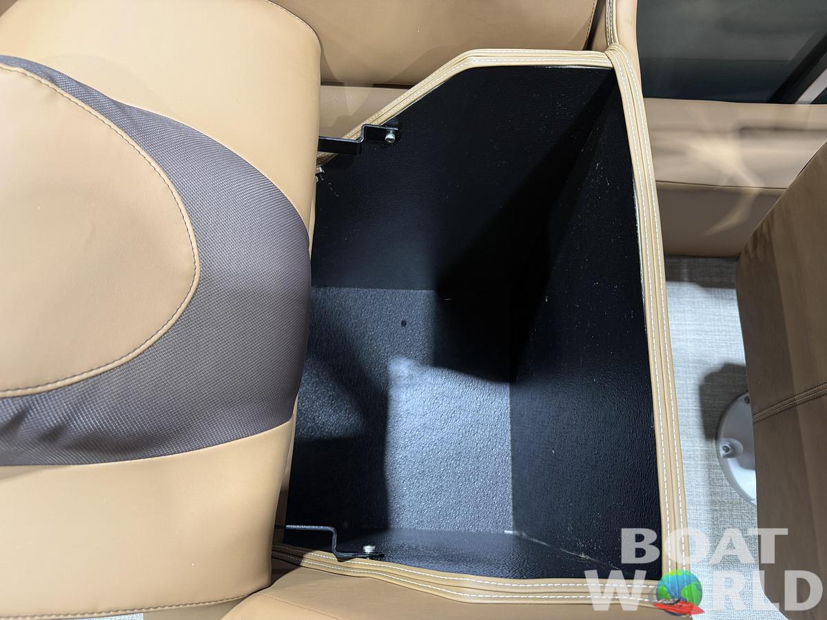 2026 Tahoe Pontoons LTZ 2385 Quad Lounge 