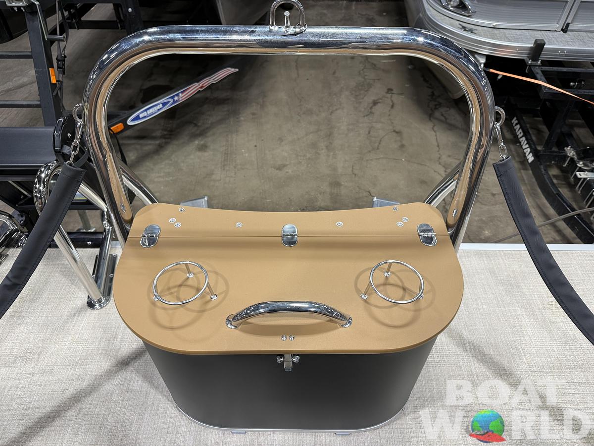 2027 Tahoe LTZ 2385 Quad Lounge Shift SS Tritoon & 4-Stroke Outboard $55995