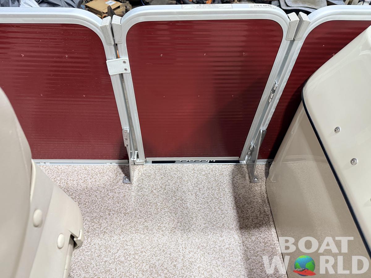 Used 2016 Weeres 200 Allure Fish Pontoon