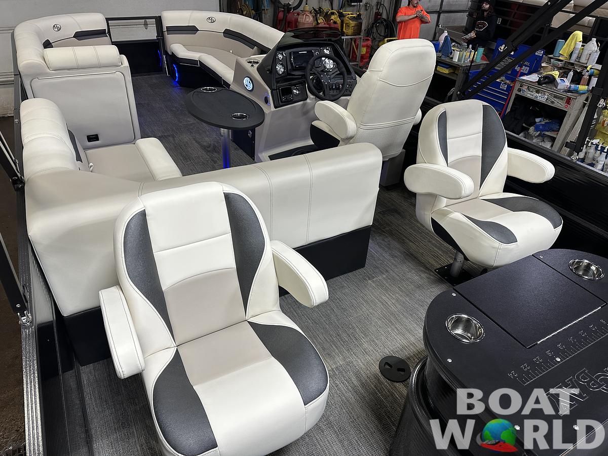 2025 Montego Bay 8522 Fish & Cruise Tritoon & Honda 150HP 4-Stroke EFI