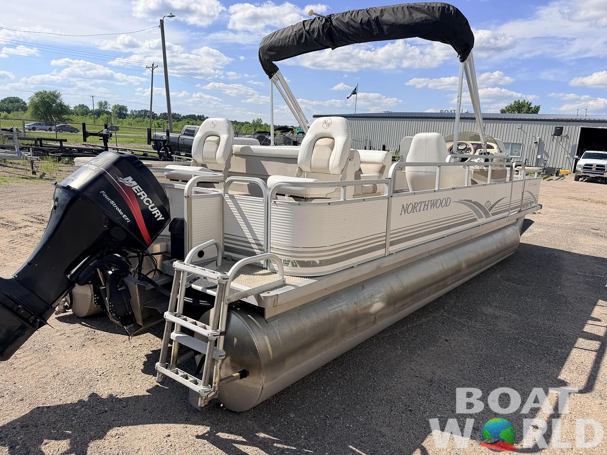 Used 2002 Northwoods 2223 Escapade & 40HP Mercury Bigfoot 4Stroke -$13,995