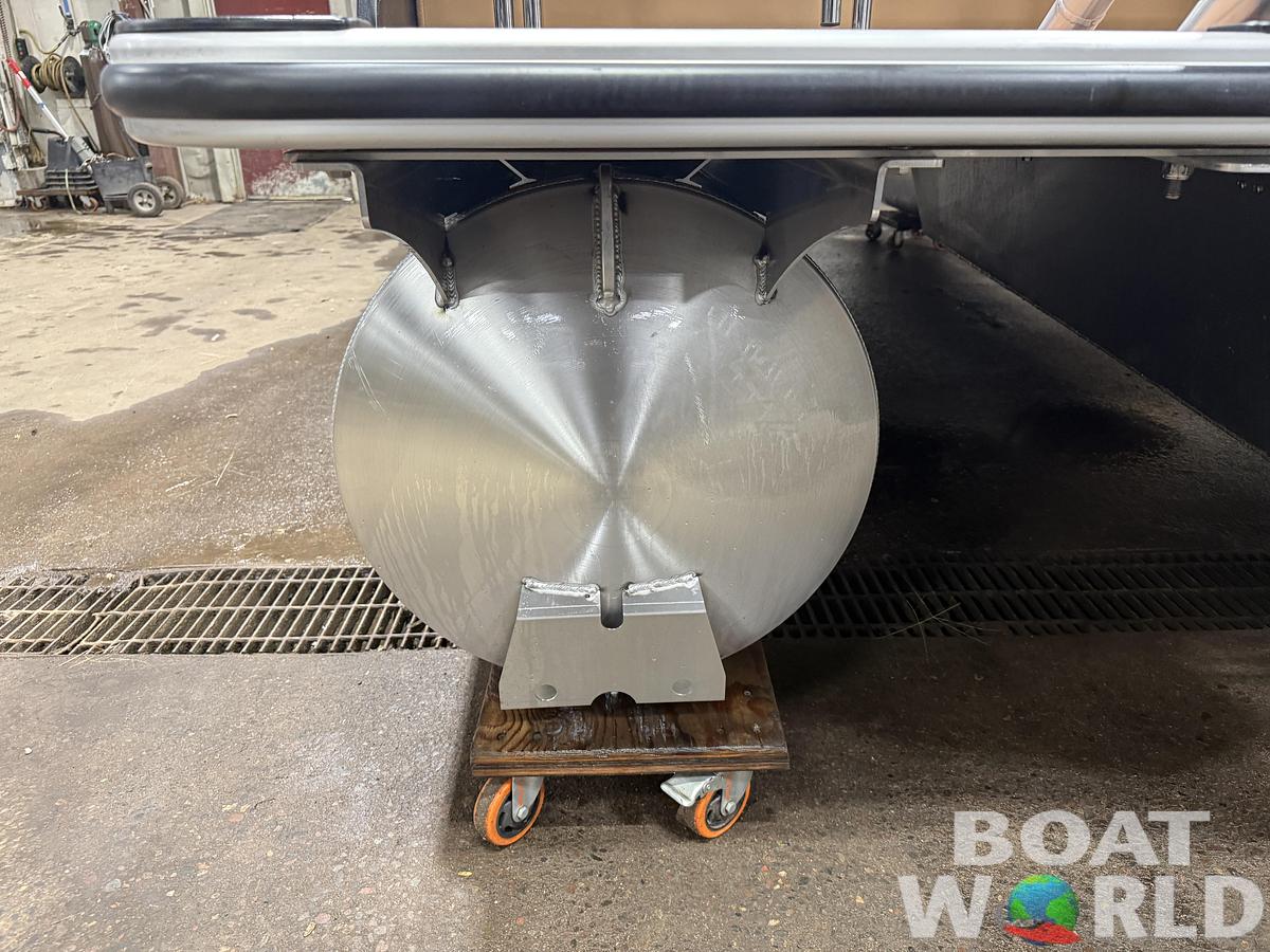 2026 Bentley Legacy 200 Swingback Pontoon $40995