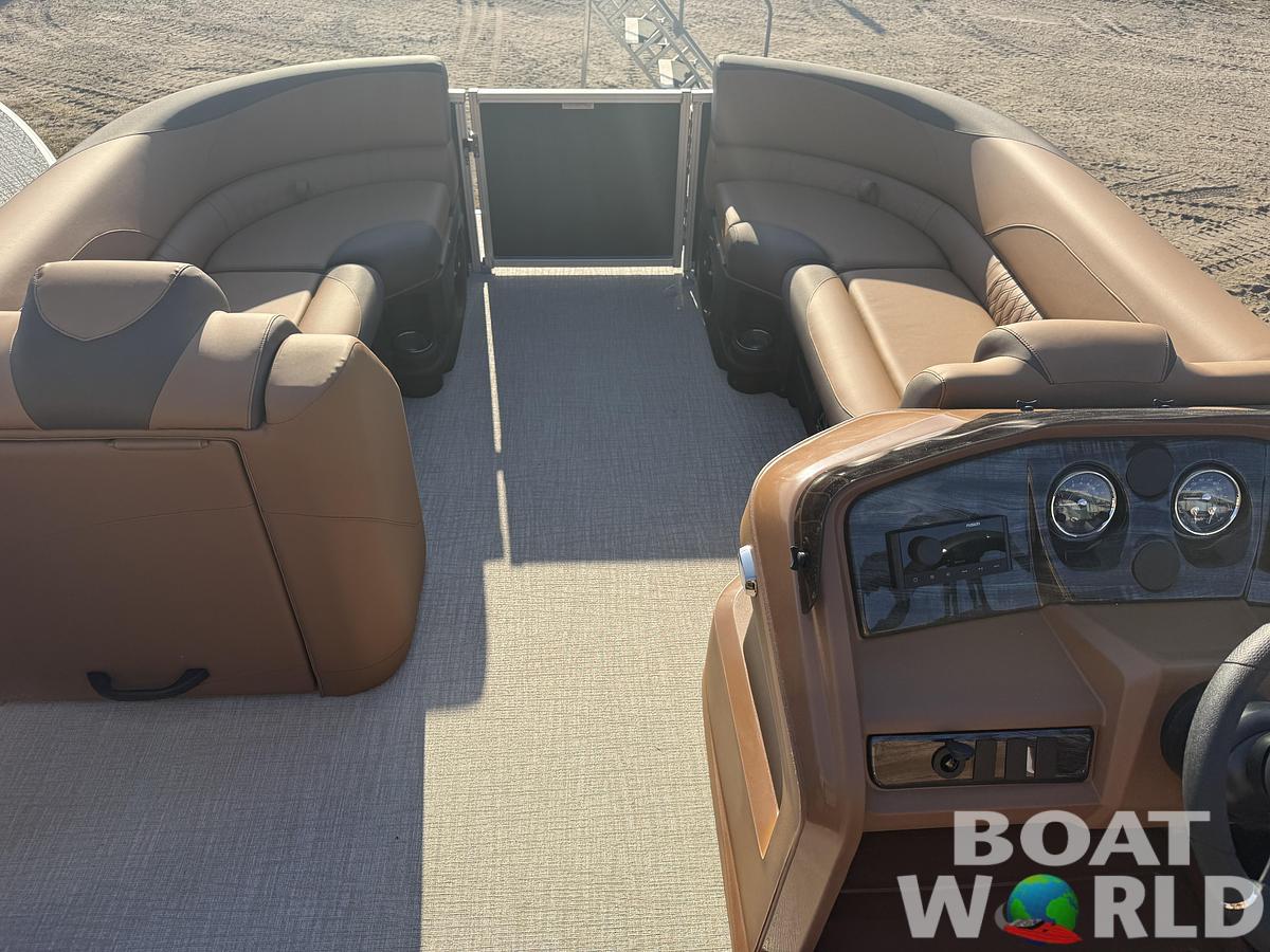 2025 Tahoe Pontoons LTZ 2385 Entertainer