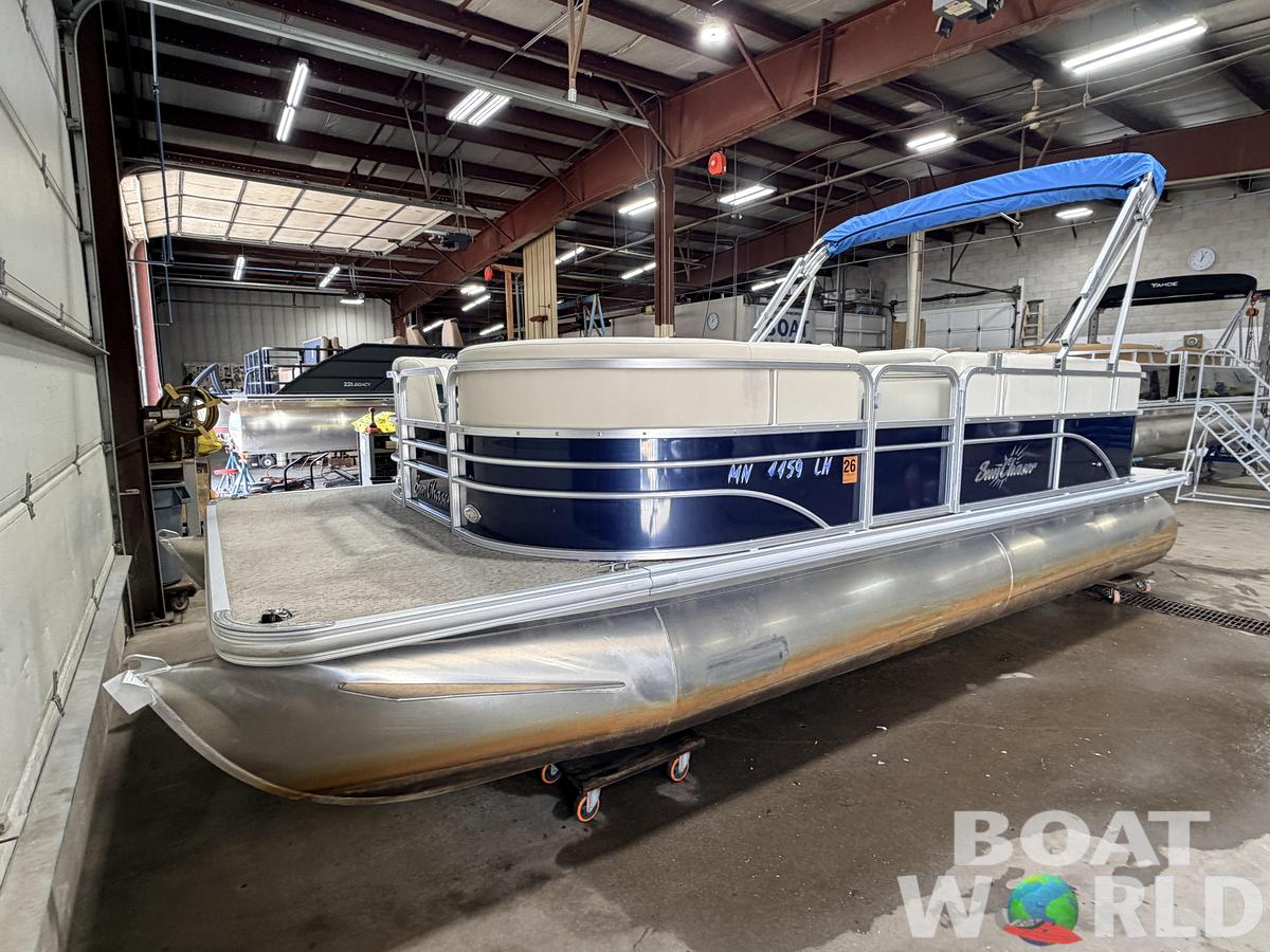 Used 2015 SunChaser 8520 Classic Cruise & 30HP Mercury 4Stroke EFI -$14,995