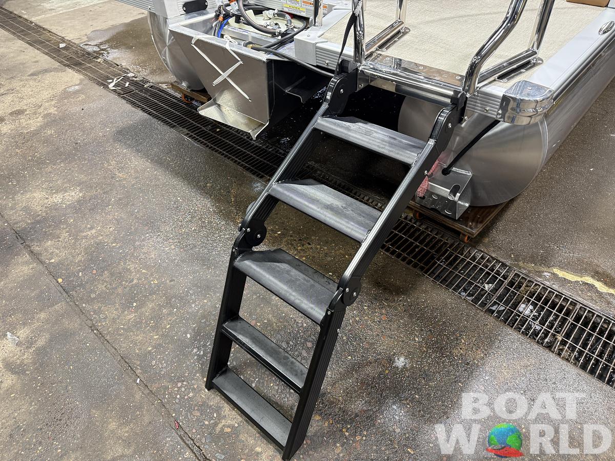 2026 Tahoe Pontoons LTZ 1985 Cruise Rear Bench (CRB)