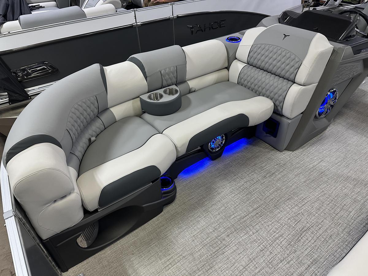 2025 Tahoe Pontoons Cascade 2385 Cruise Rear Bench Tritoon & Honda 225HP 4-Stroke EFI
