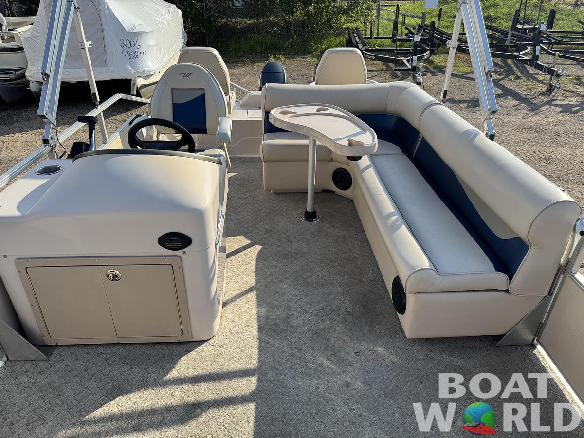 Used 2009 Weeres Family Fish Deluxe 220 Pontoon