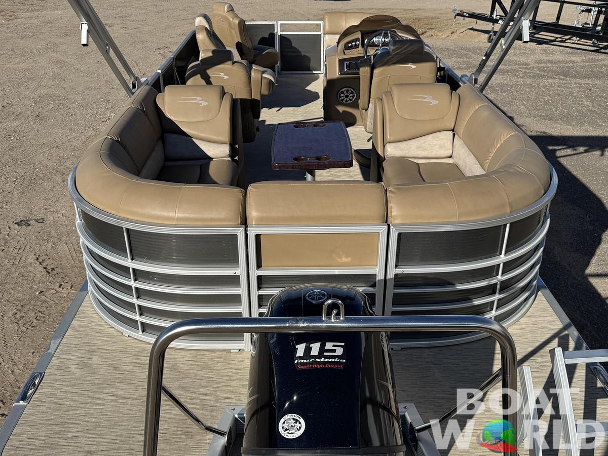 Used 2016 Bennington 2250 GSR Pontoon