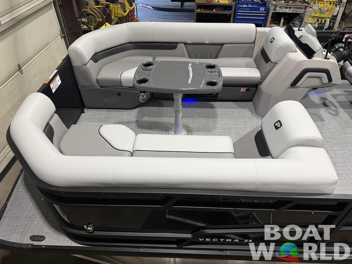 2027 Princecraft Vectra 21 Quad Lounge Pontoon $36995