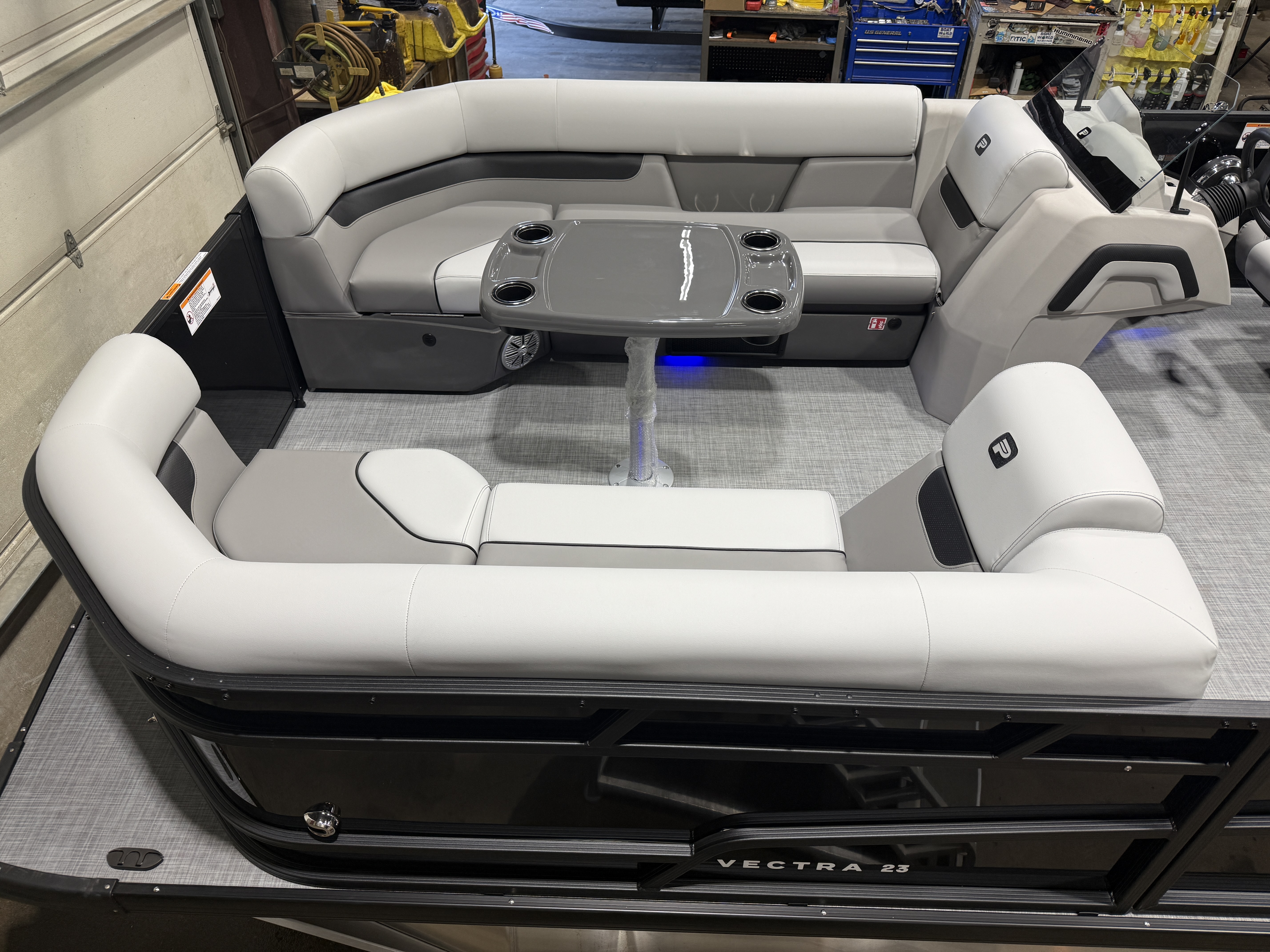 2027 Princecraft Vectra 21 Quad Lounge Pontoon $36995