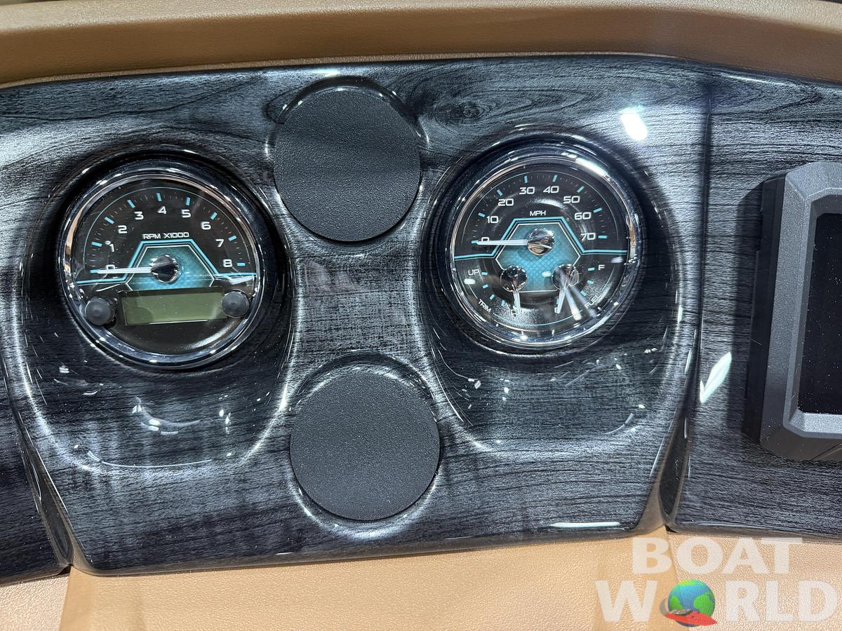 2026 Tahoe Pontoons LTZ 2385 Elite Cruise