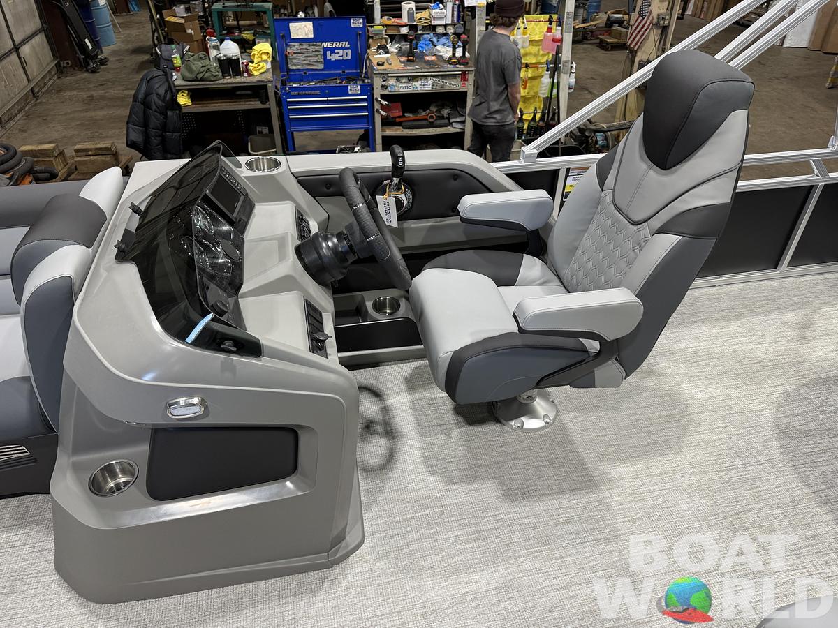 2026 Tahoe Pontoons LTZ 2185 Cruise Pontoon 