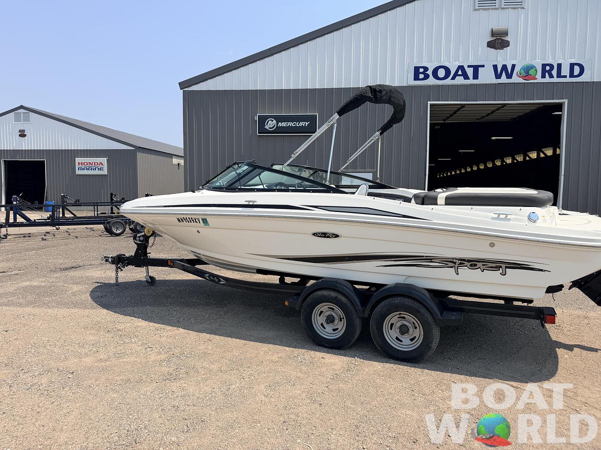 Used 2012 Sea Ray 205 Sport & 220HP 4.3L Mercruiser MPI with Tandem Axle Trailer -$15,995