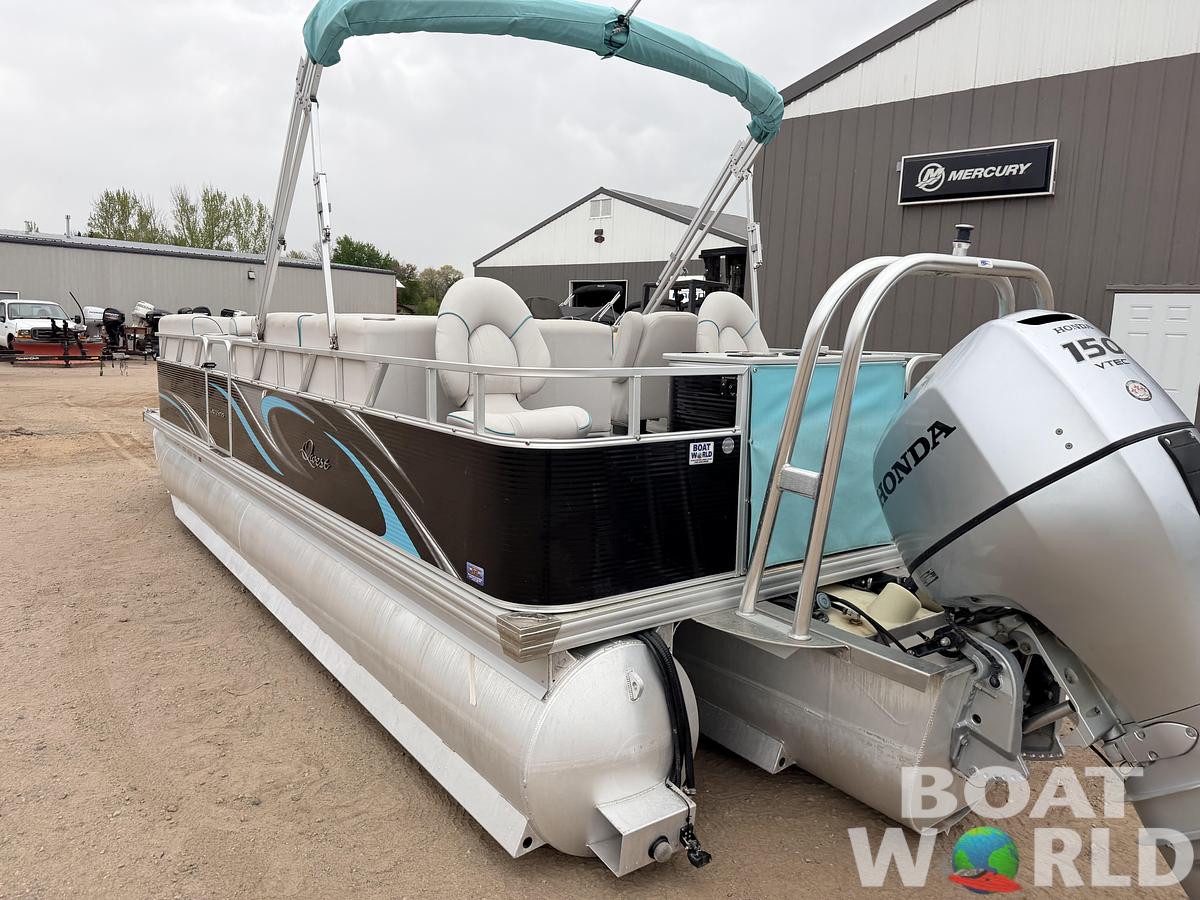 Used 2019 Qwest 822 Fish & Cruise Tritoon & 150HP Honda 4Stroke - $39,995