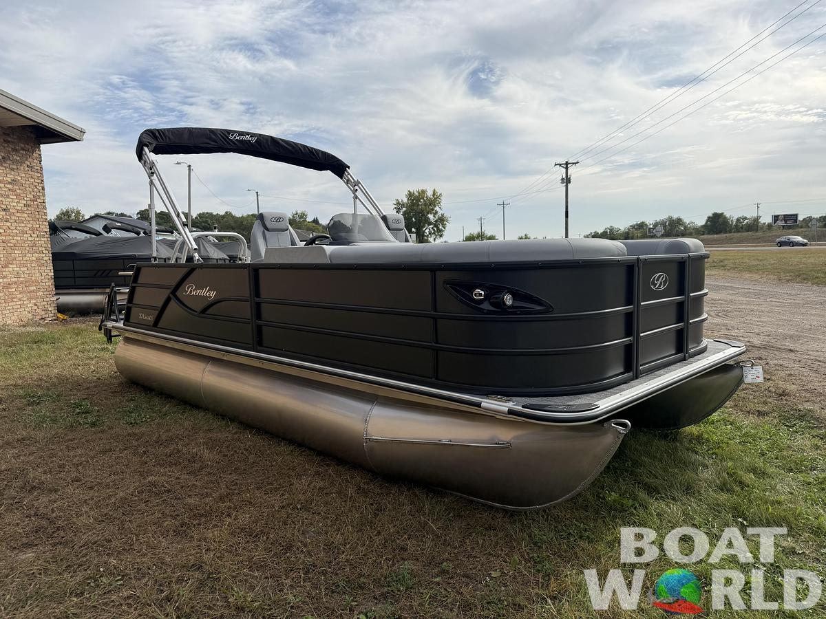 2026 Bentley Pontoons Legacy 200 Swingback Pontoon