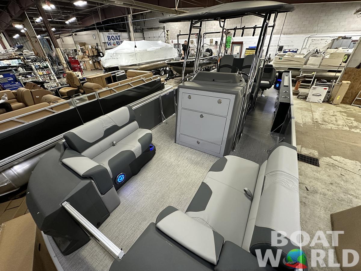 2025 Tahoe Pontoons GEOfish CRF 2585 Tritoon & Honda 4-Stroke EFI