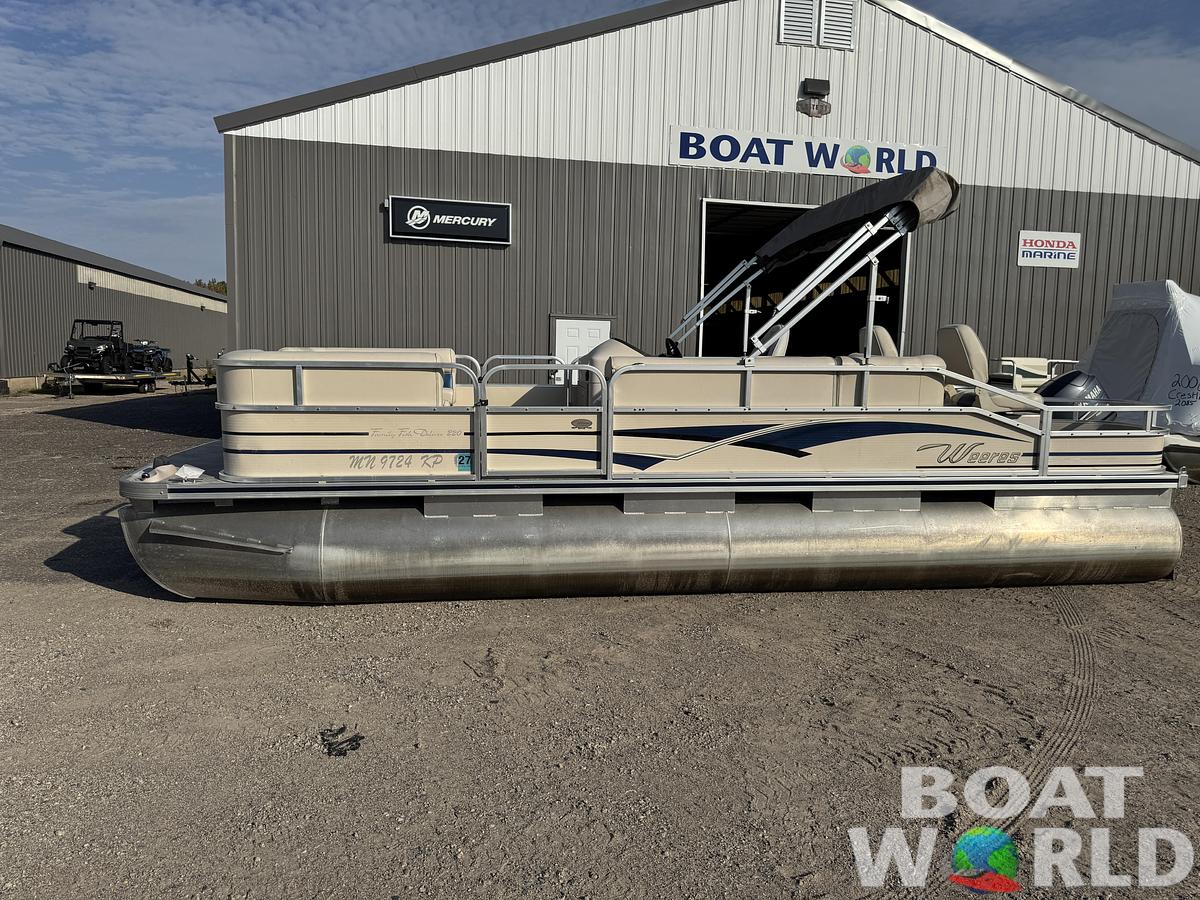 Used 2009 Weeres Family Fish Deluxe 220 Pontoon