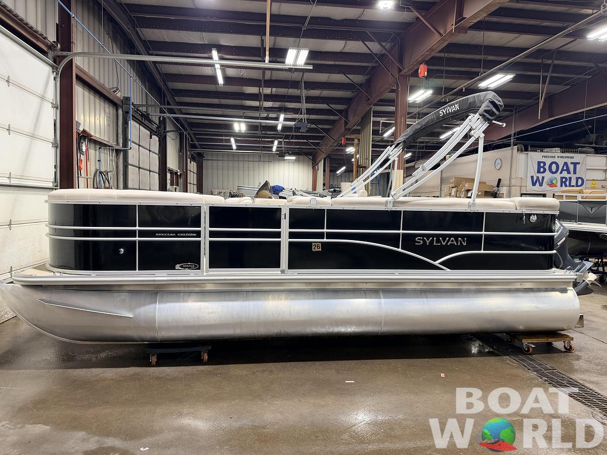 Used 2015 Sylvan Mirage 820 Cruise Special Edition Pontoon