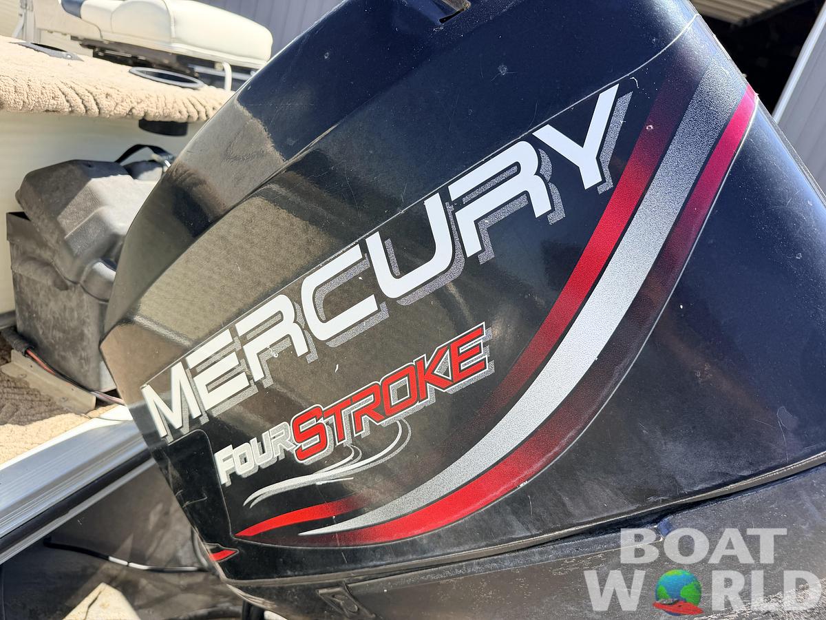Used 2001 Lowe SunCruiser Trinidad 204 & 50HP Mercury 4Stroke -$11,995