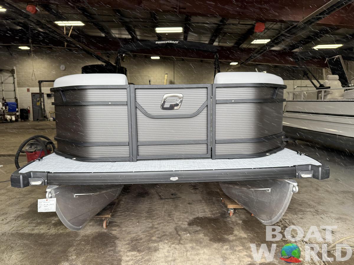 2026 Princecraft Vectra 23 RL Dinette Swingback Pontoon