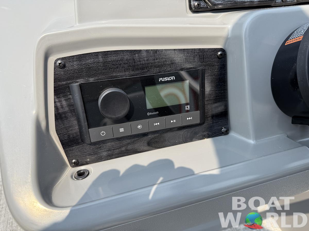 2026 Tahoe Pontoons Sport 2385 Rear Fish & Honda 4-Stroke EFI