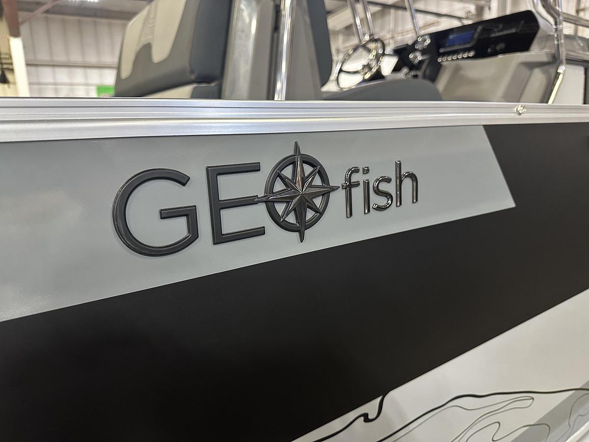 2025 Tahoe Pontoons GEOfish CRF 2585 Tritoon & 225HP Outboard