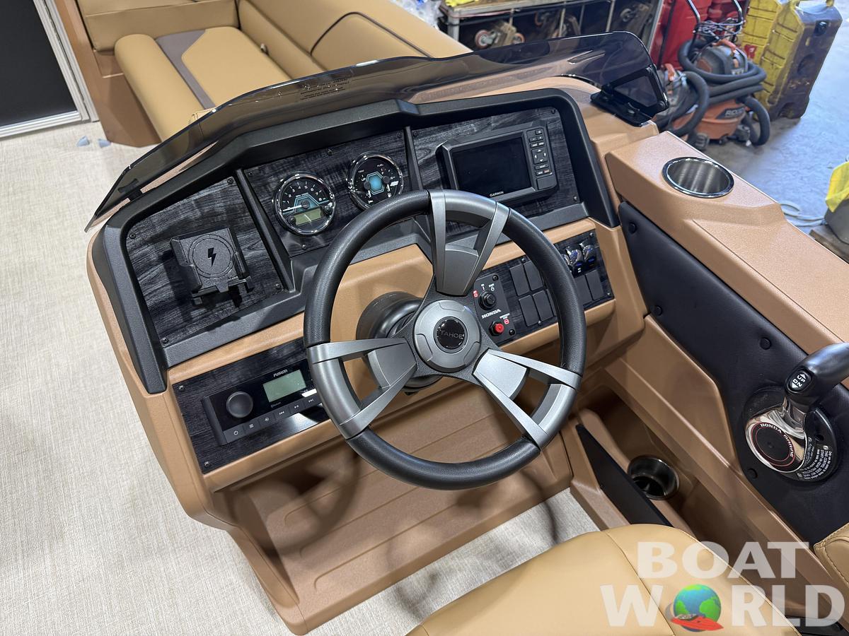 2027 Tahoe Sport VRB Premium 2385 Swingback & 4-Stroke $37995
