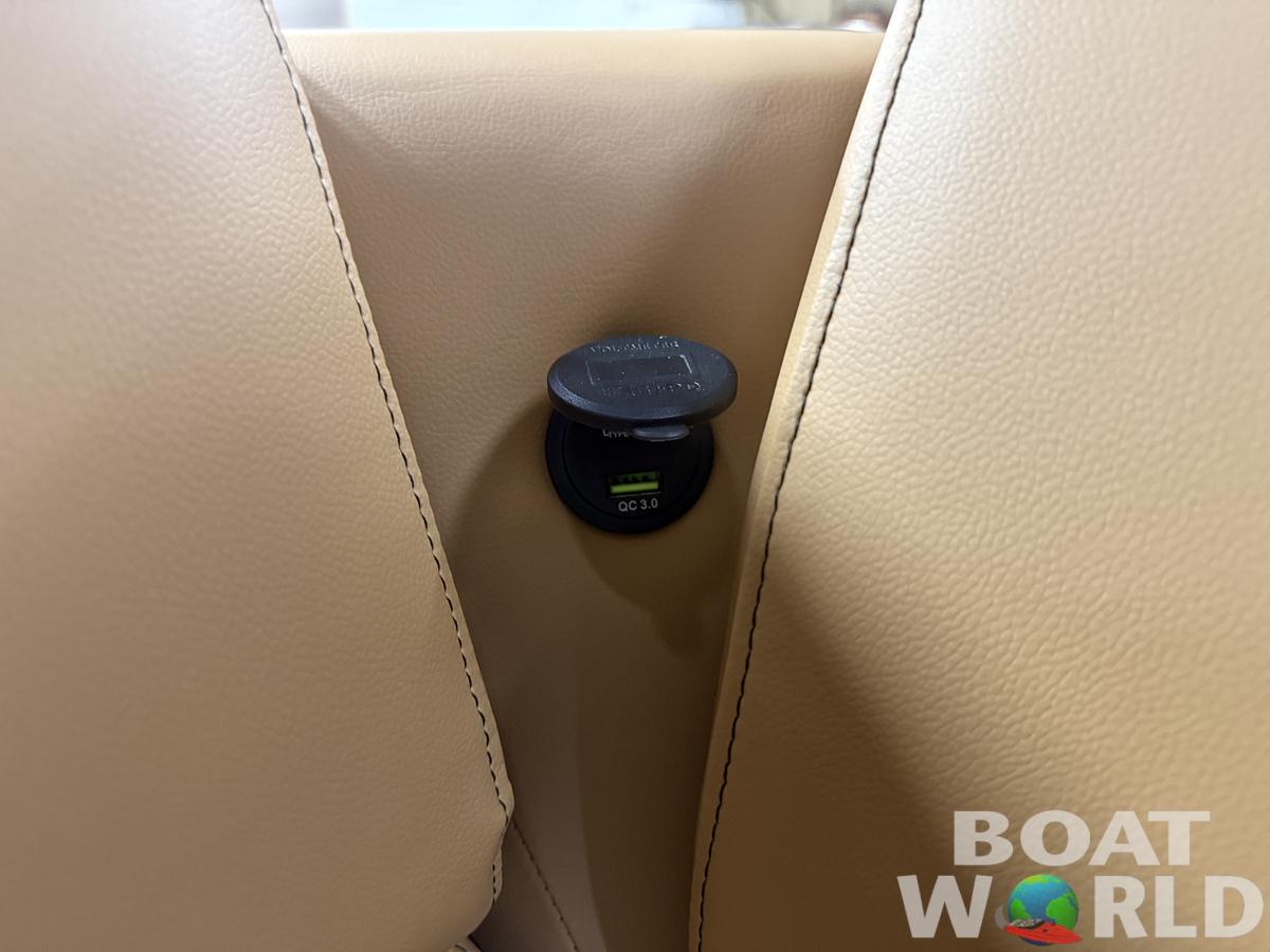 2026 Tahoe Pontoons Sport 2385 Rear Fish & Honda 4-Stroke EFI