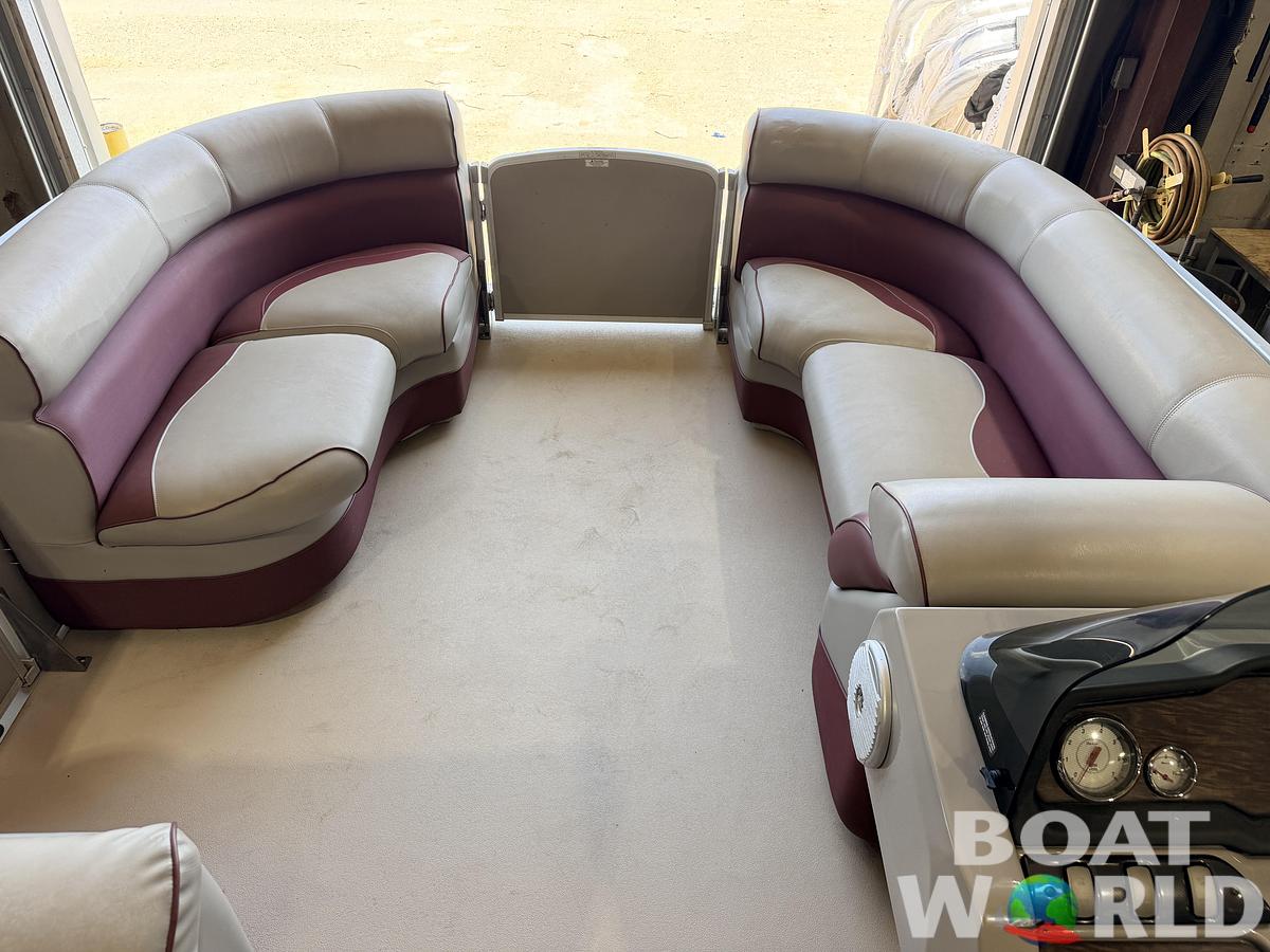 Used 2014 Premier 221 Gemini Fish n Cruise & 50HP Mercury 4Stroke -$19,995