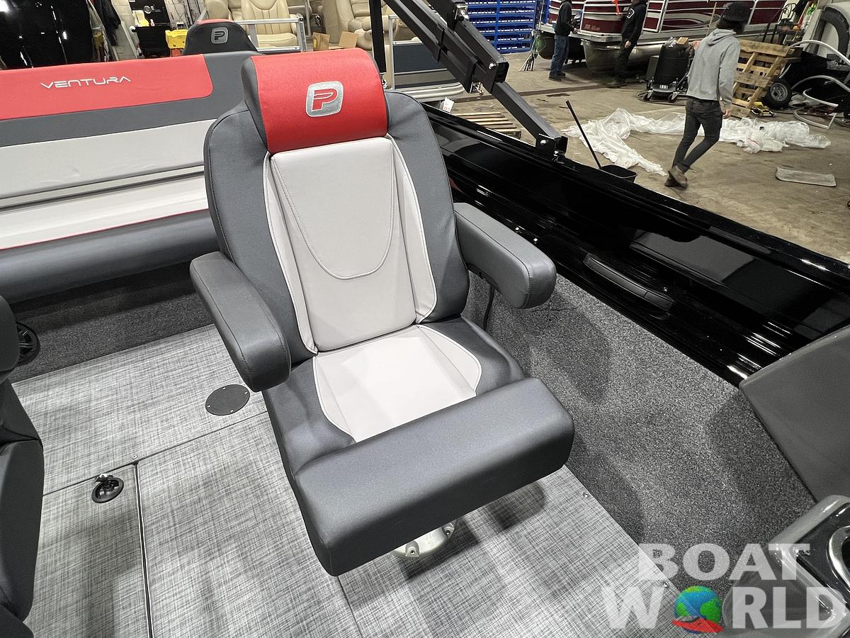 2026 Princecraft Ventura 230 WRL Swingback Deckboat