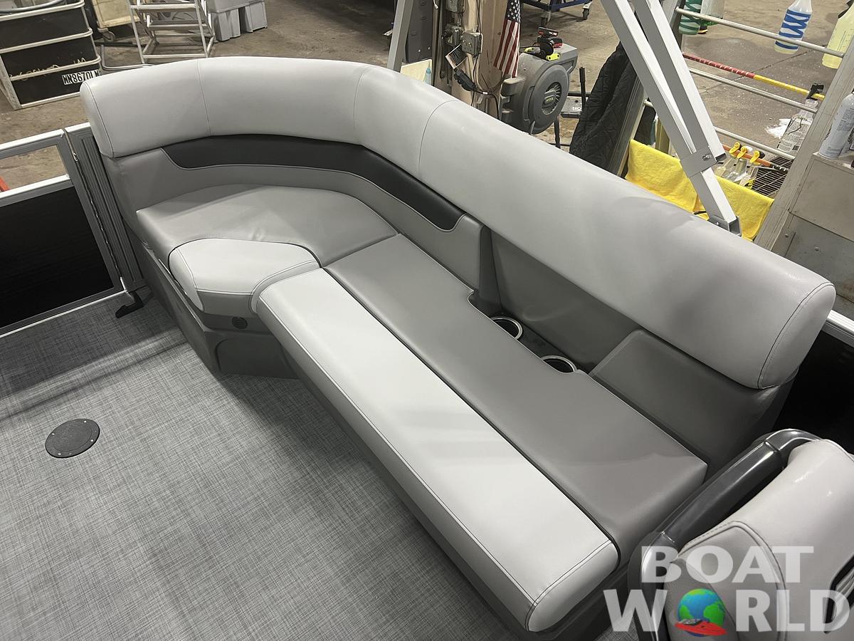 2026 Princecraft Vectra 21 Quad Lounge Pontoon