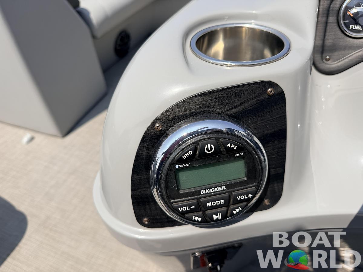 Used 2015 Misty Harbor 220 Cruise & 150HP Yamaha SHO -$29,995
