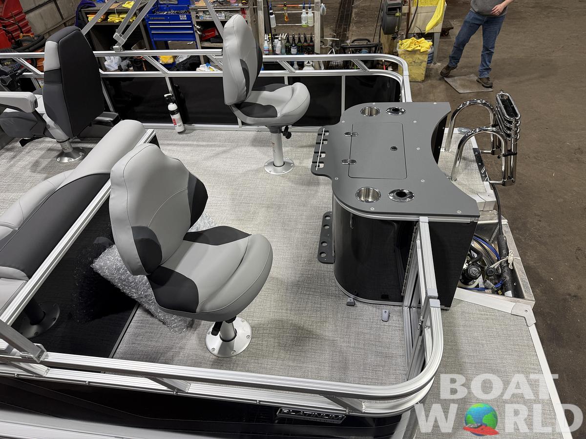 2026 Tahoe Pontoons Sport 2185 Rear Fish 