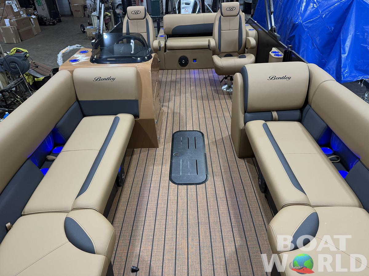 2027 Bentley 300hp Swingback Legacy 243 Tritoon $69995